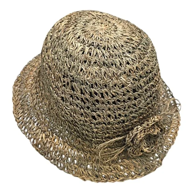 Alternative view of Cloche Šešir